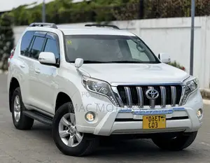 Toyota Land Cruiser Prado 2016 White