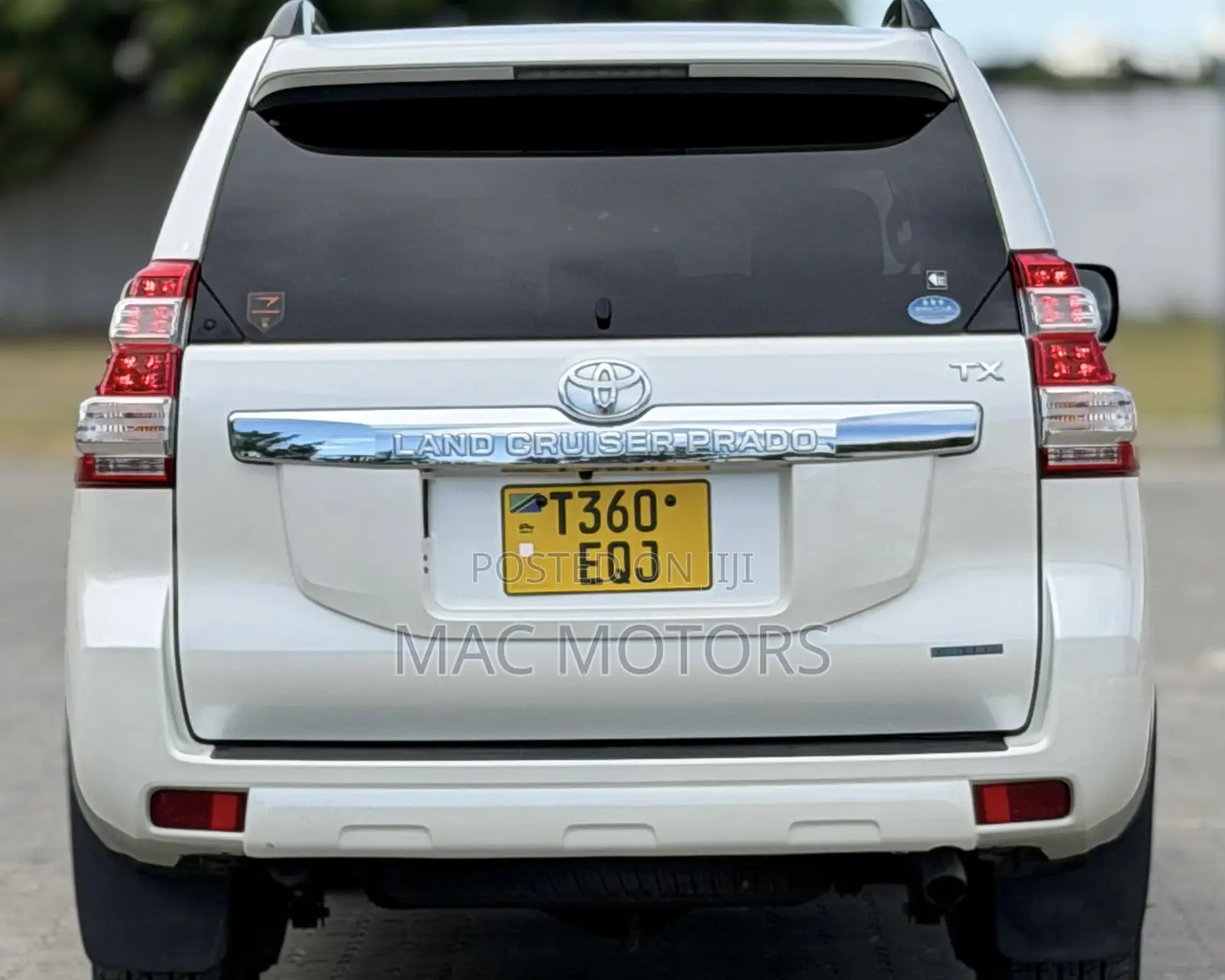 Toyota Land Cruiser Prado 2016 White