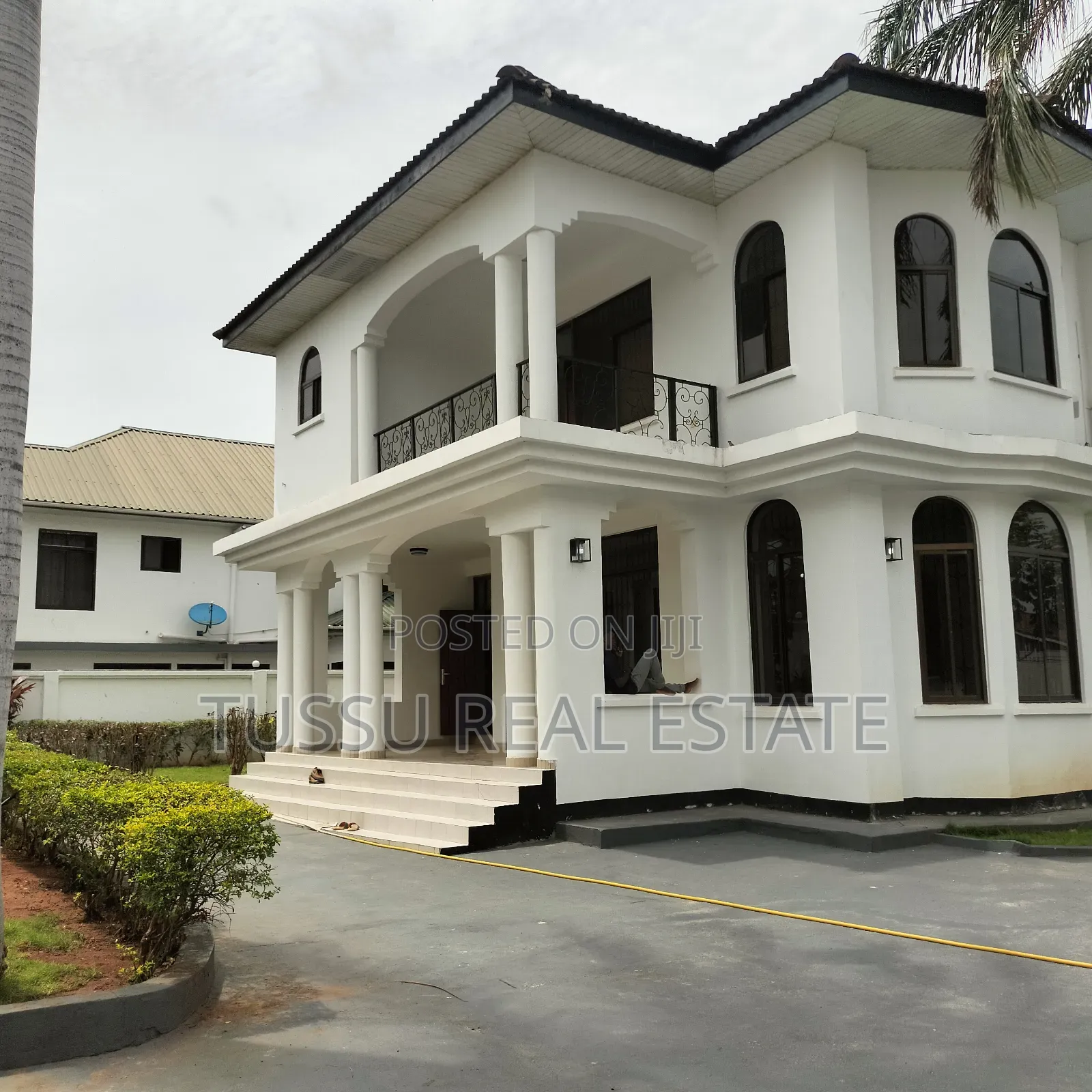5bdrm House in Mbezibeach for sale