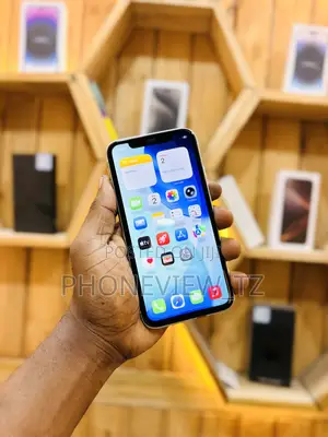 Apple iPhone 11 64 GB Green