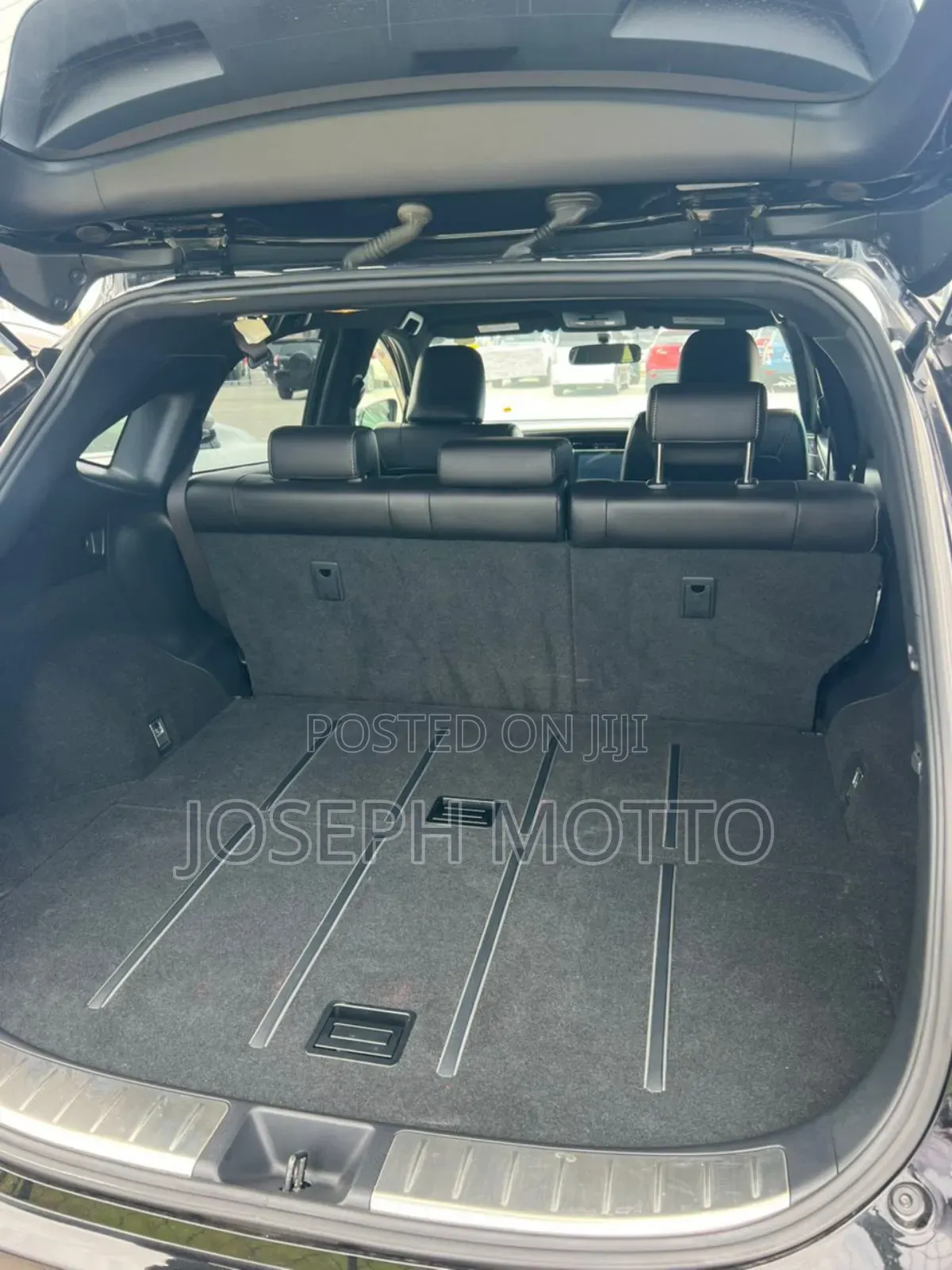 Toyota Harrier 2.0 2016 Black