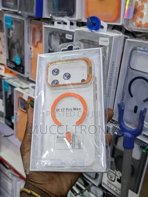 iPhone 17 Pro Max Cover
