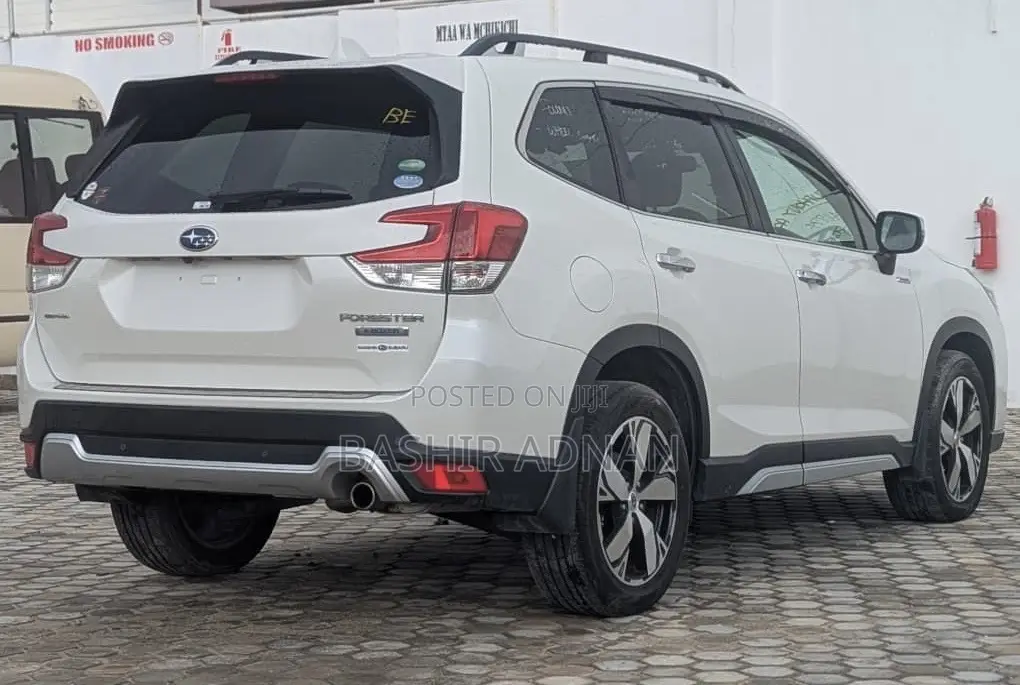 Subaru Forester 2.0XT Premium AWD 2018 White