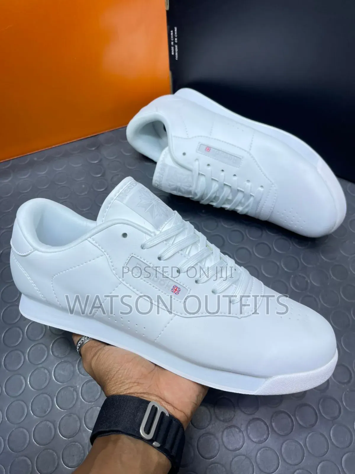 Men's Leather Shoes Uniquely Decorated Reebok Brand New 3 Colours
