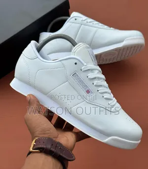 Men's Leather Shoes Uniquely Decorated Reebok Brand New 3 Colours
