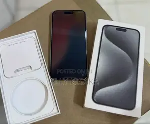 New Apple iPhone 15 Pro Max 256 GB Silver