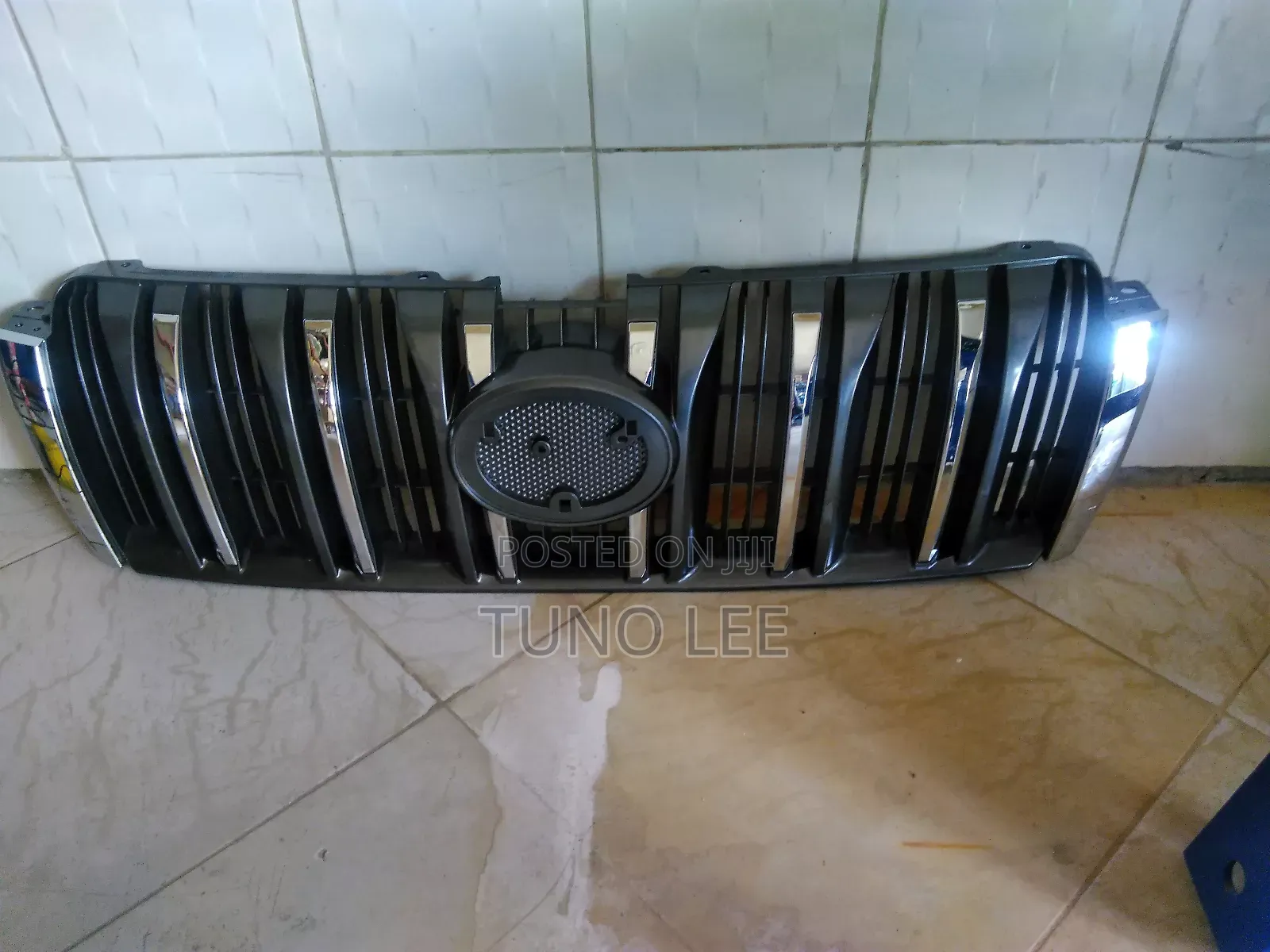 Landcruzer Prado 150 Grill