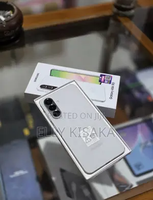 New Samsung Galaxy A56 128 GB White