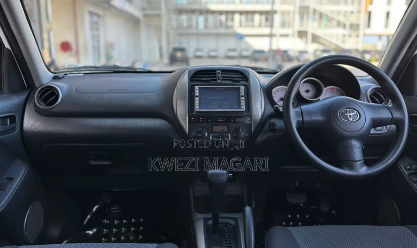 Toyota RAV4 2004 White