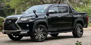 Toyota Hilux 2021 Black