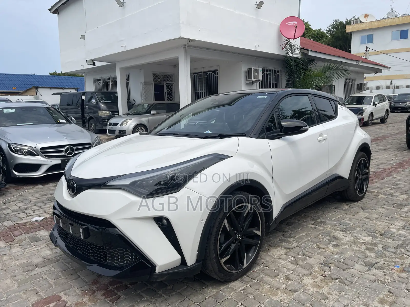 Toyota C-HR 2022 White