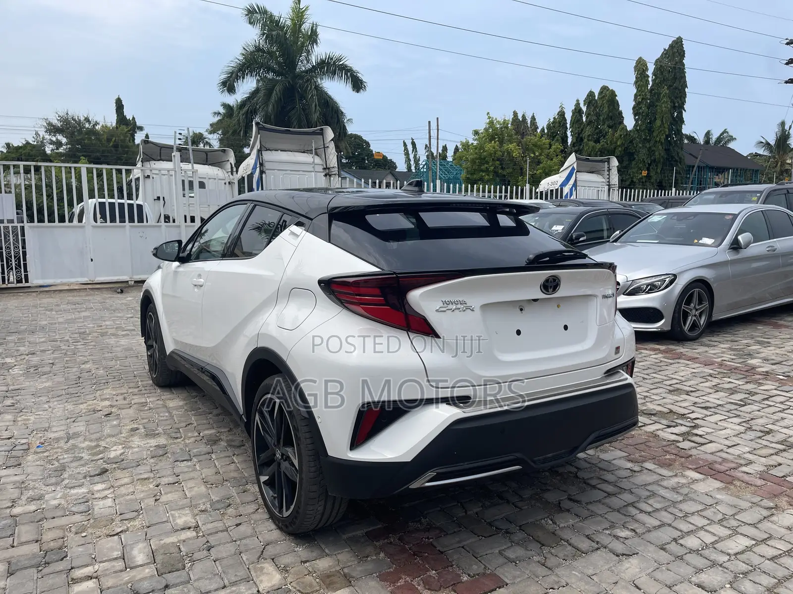 Toyota C-HR 2022 White
