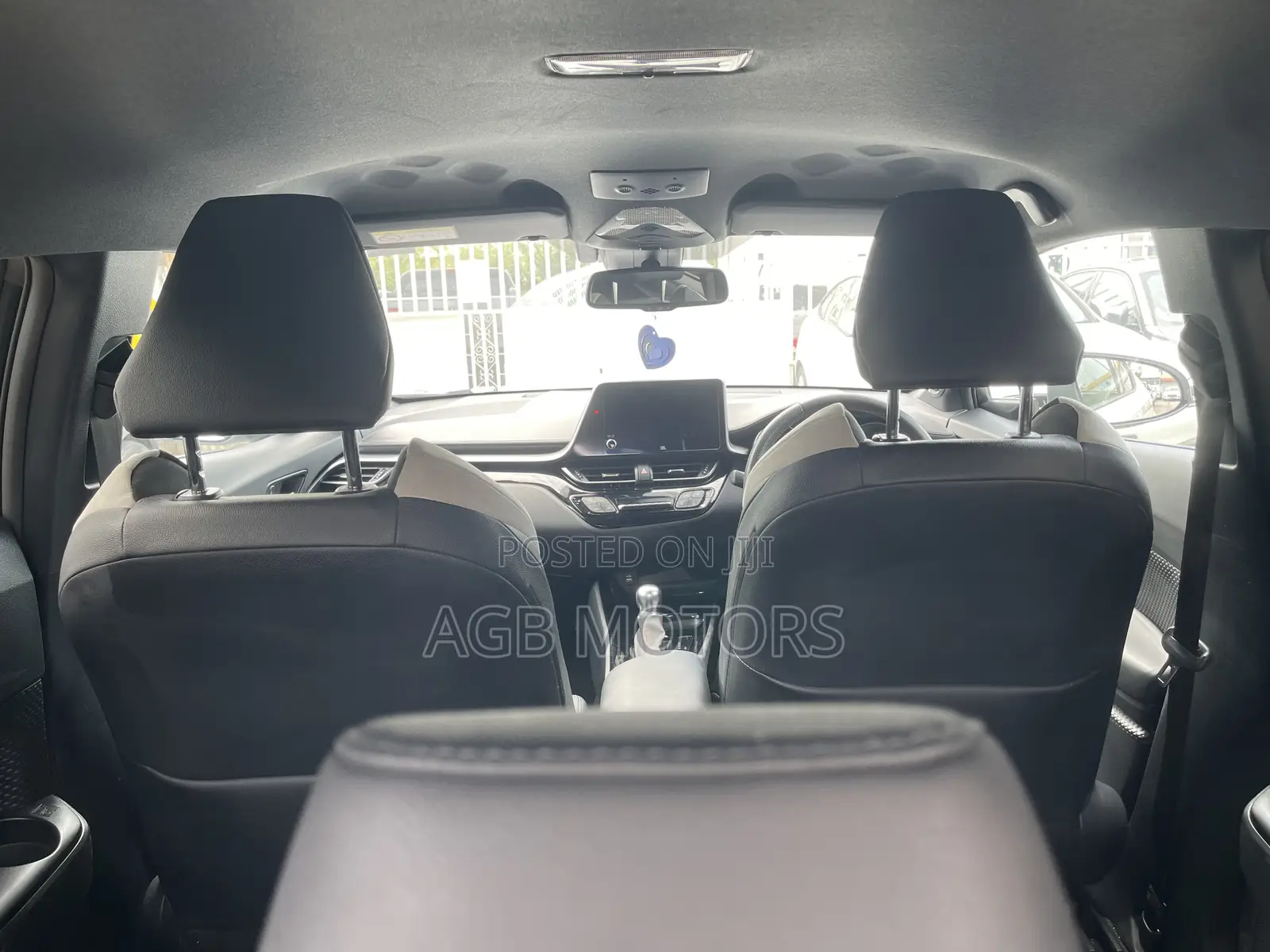Toyota C-HR 2022 White