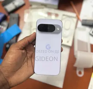 New Google Pixel 10 128 GB White
