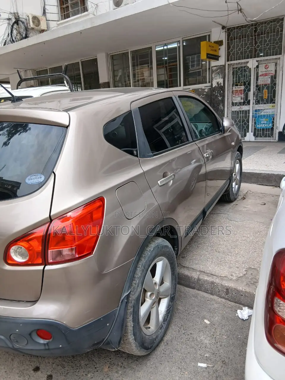 Nissan Dualis 2010 Gold