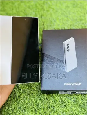 New Samsung Galaxy Z Fold6 512 GB Silver