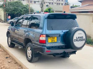 Toyota Land Cruiser 2001 Blue