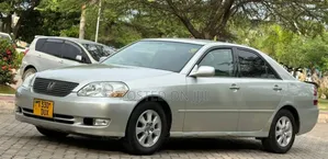 Toyota Mark II 2004 Silver