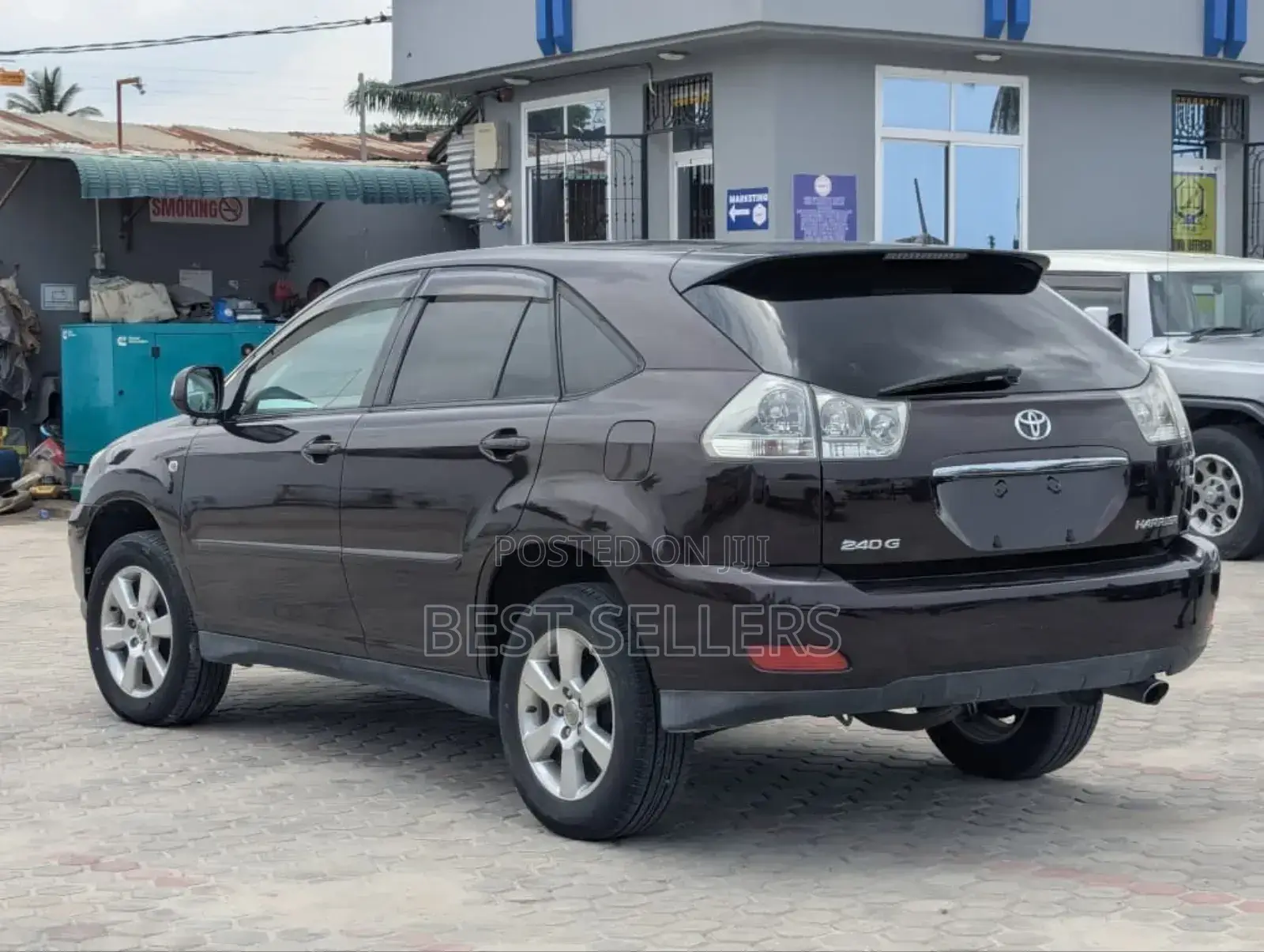 Toyota Harrier 2.4 2005 Maroon