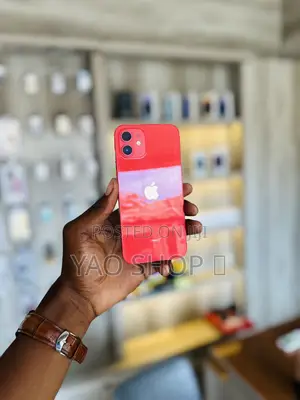 Apple iPhone 12 64 GB Red