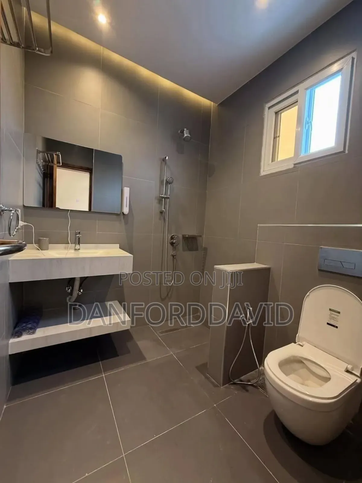 Furnished 3bdrm Bedsitter in Kahwa Real Estate, Masaki for rent