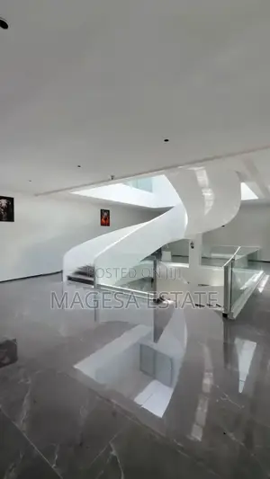 Furnished 3bdrm Apartment in Masaki for sale