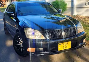 Toyota Crown 2006 Black