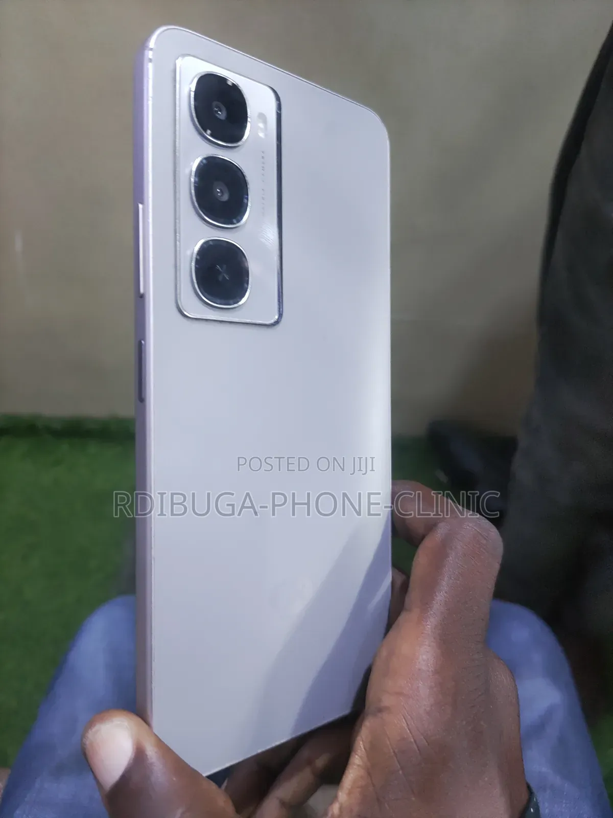 Itel A100 128 GB Silver