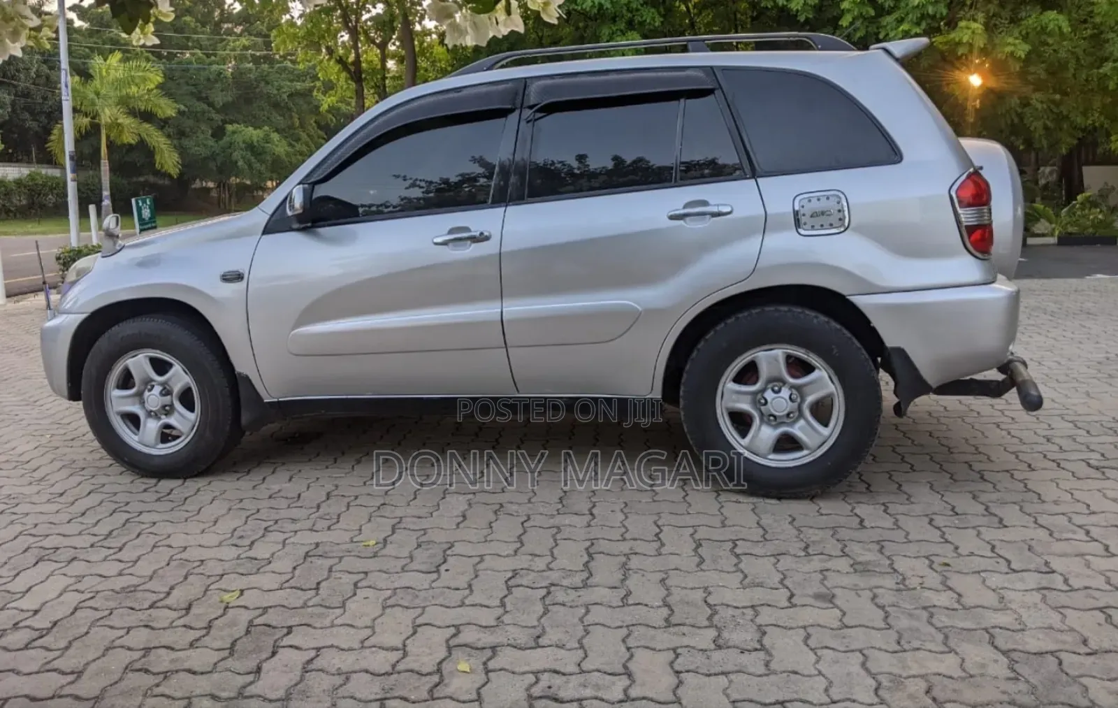 Toyota RAV4 2005 Silver