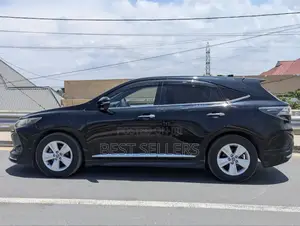 Toyota Harrier Hybrid Premium 2014 Black