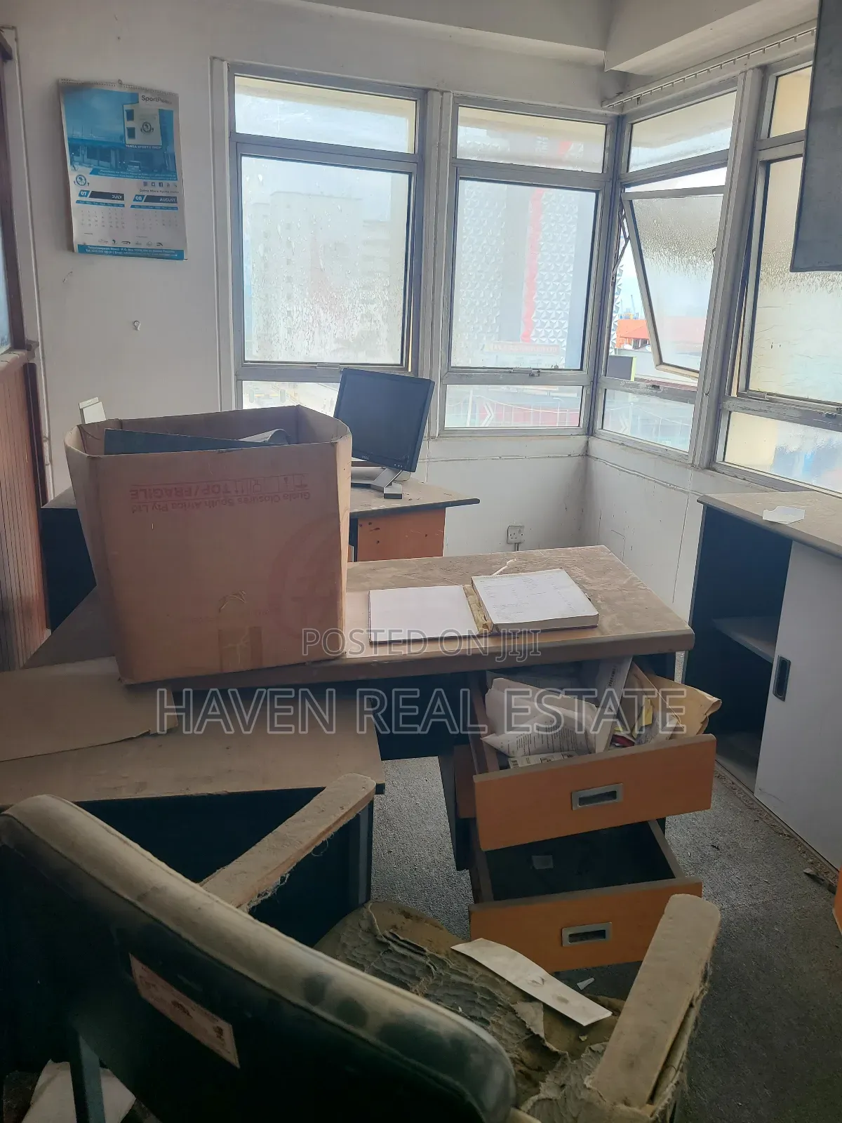 Office Space for Rent at Posta