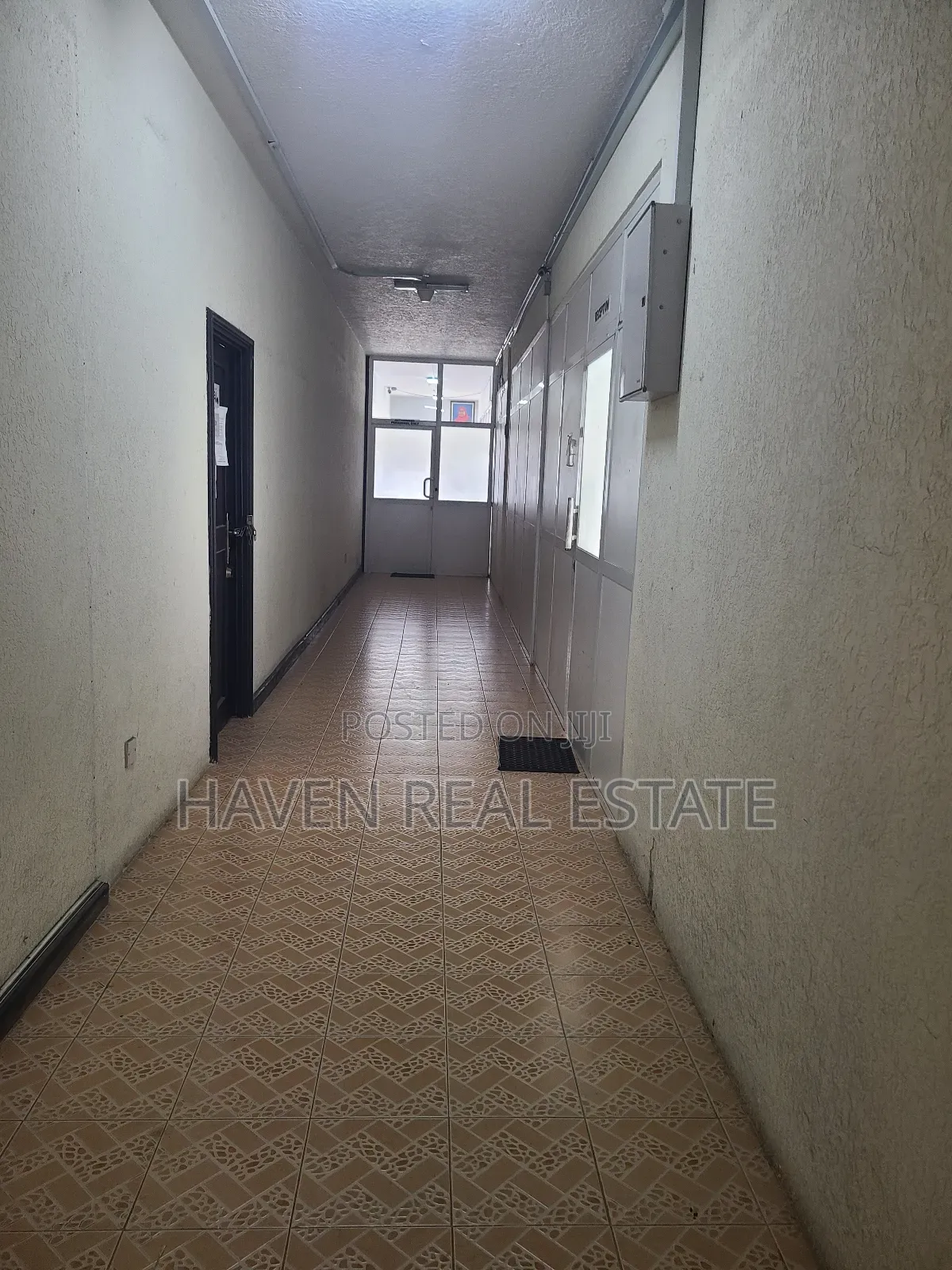 Office Space for Rent at Posta