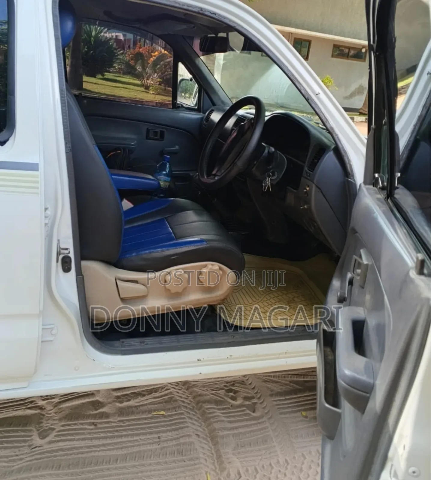 Toyota Hilux 2.5 Cab 2005 White