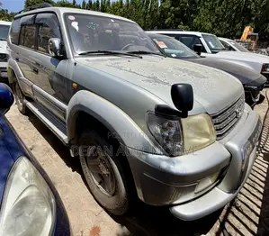 Toyota Land Cruiser Prado 2.7 5dr 2003 Silver