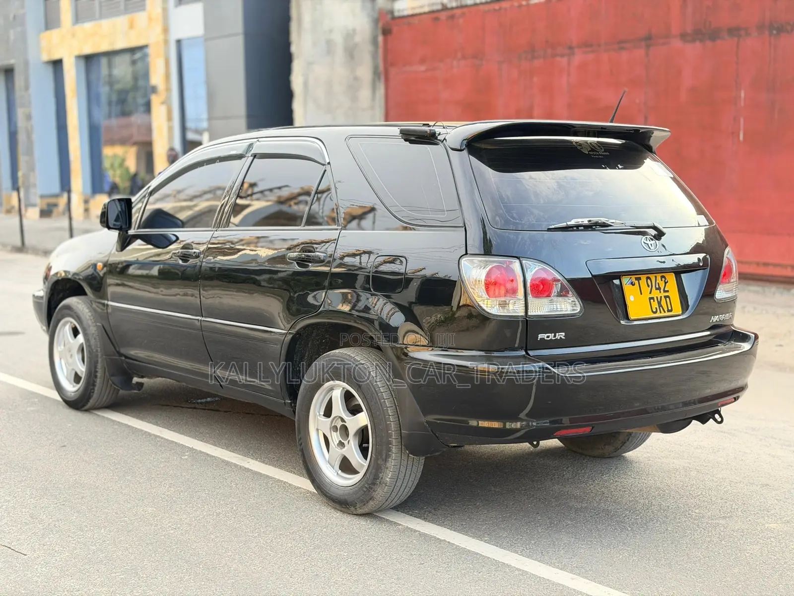 Toyota Harrier 2005 Black