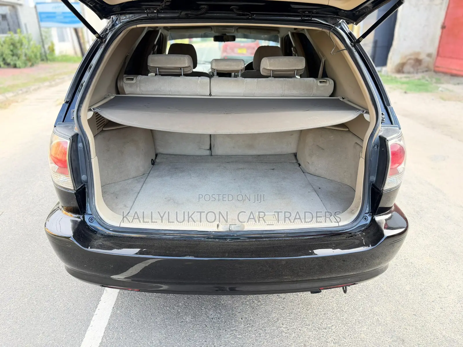 Toyota Harrier 2005 Black
