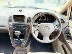 Toyota Harrier 2005 Black