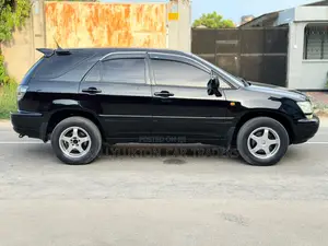 Toyota Harrier 2005 Black