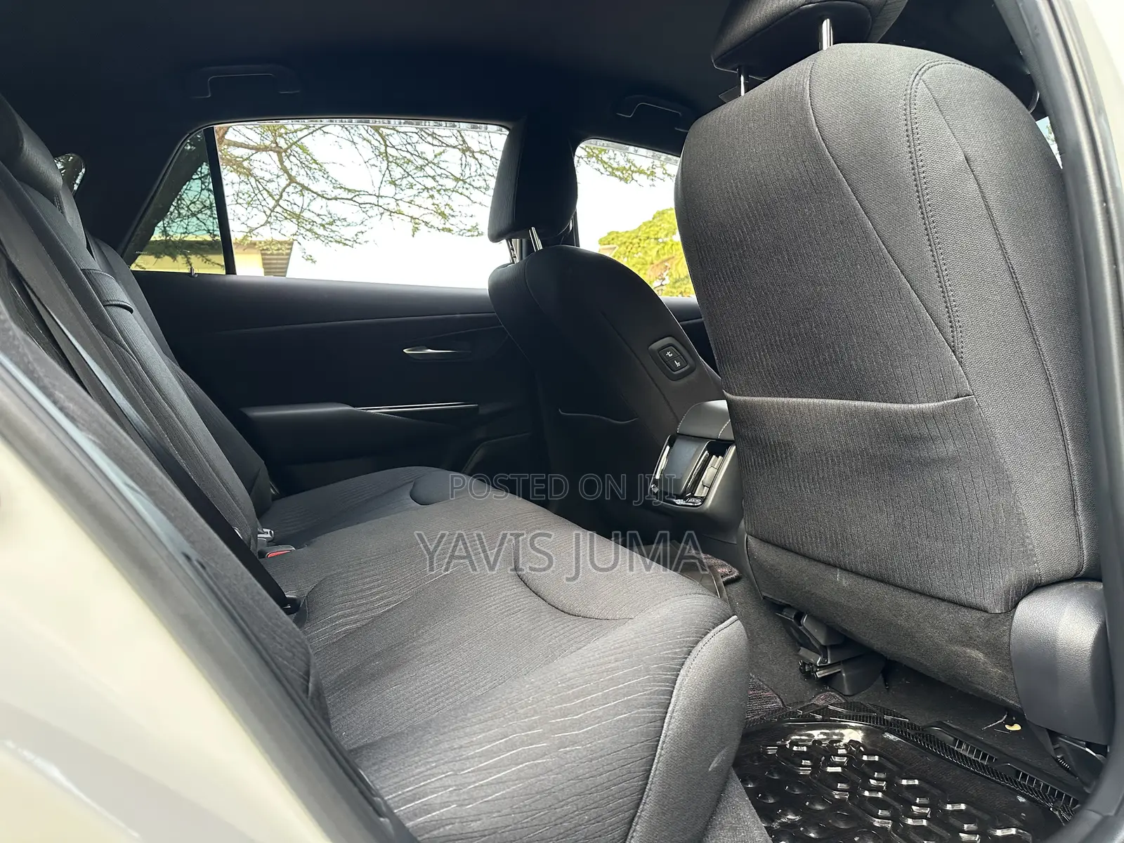 Toyota Crown 2019 White