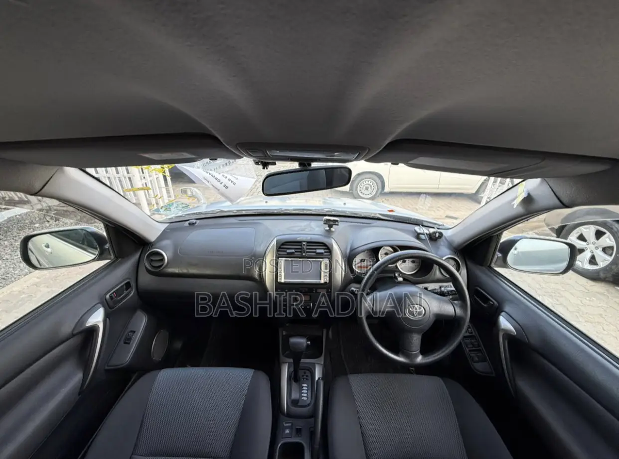 Toyota RAV4 1.8 2004 Silver