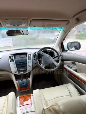Toyota Harrier 2005 White