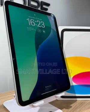 New Apple iPad (2025) 256 GB Gray