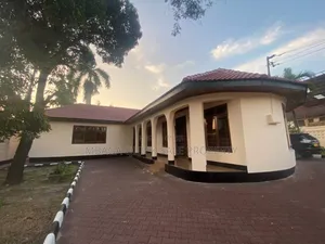 3bdrm House in Kijitonyama for sale