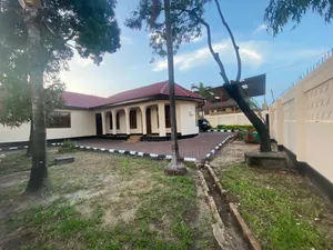 3bdrm House in Kijitonyama for sale