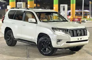 Toyota Land Cruiser Prado 2.8 2021 Pearl