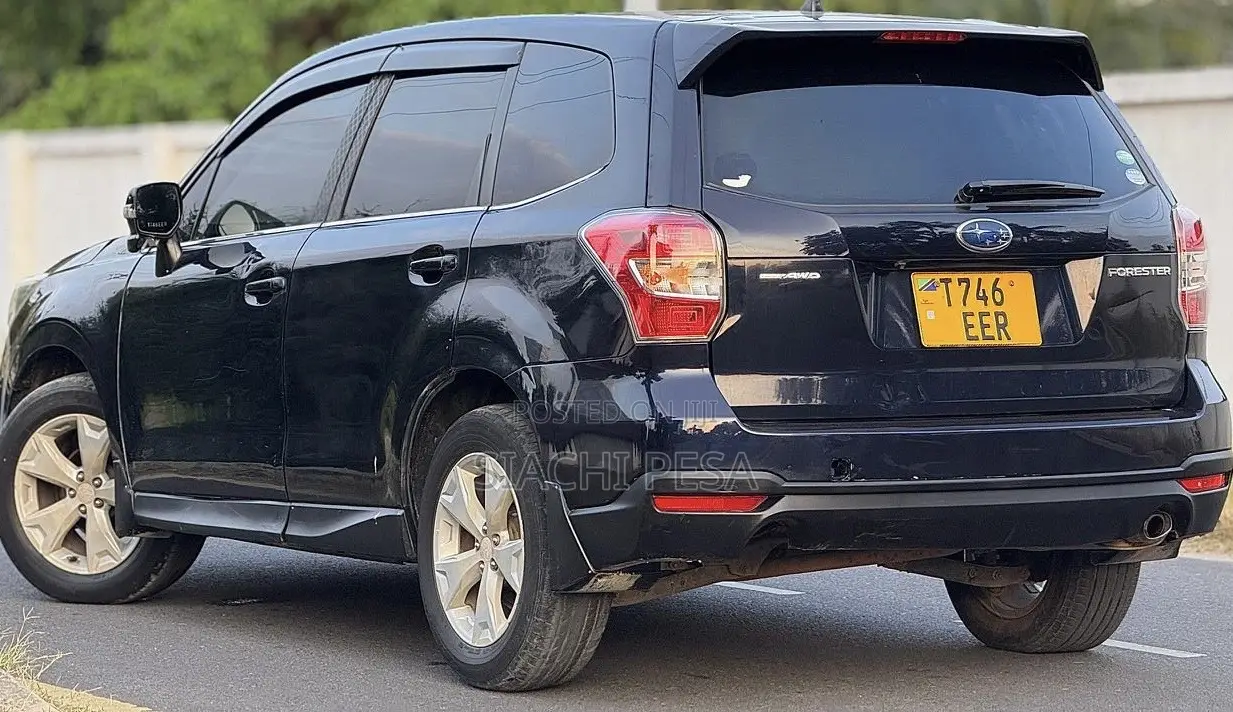 Subaru Forester 2014 Black
