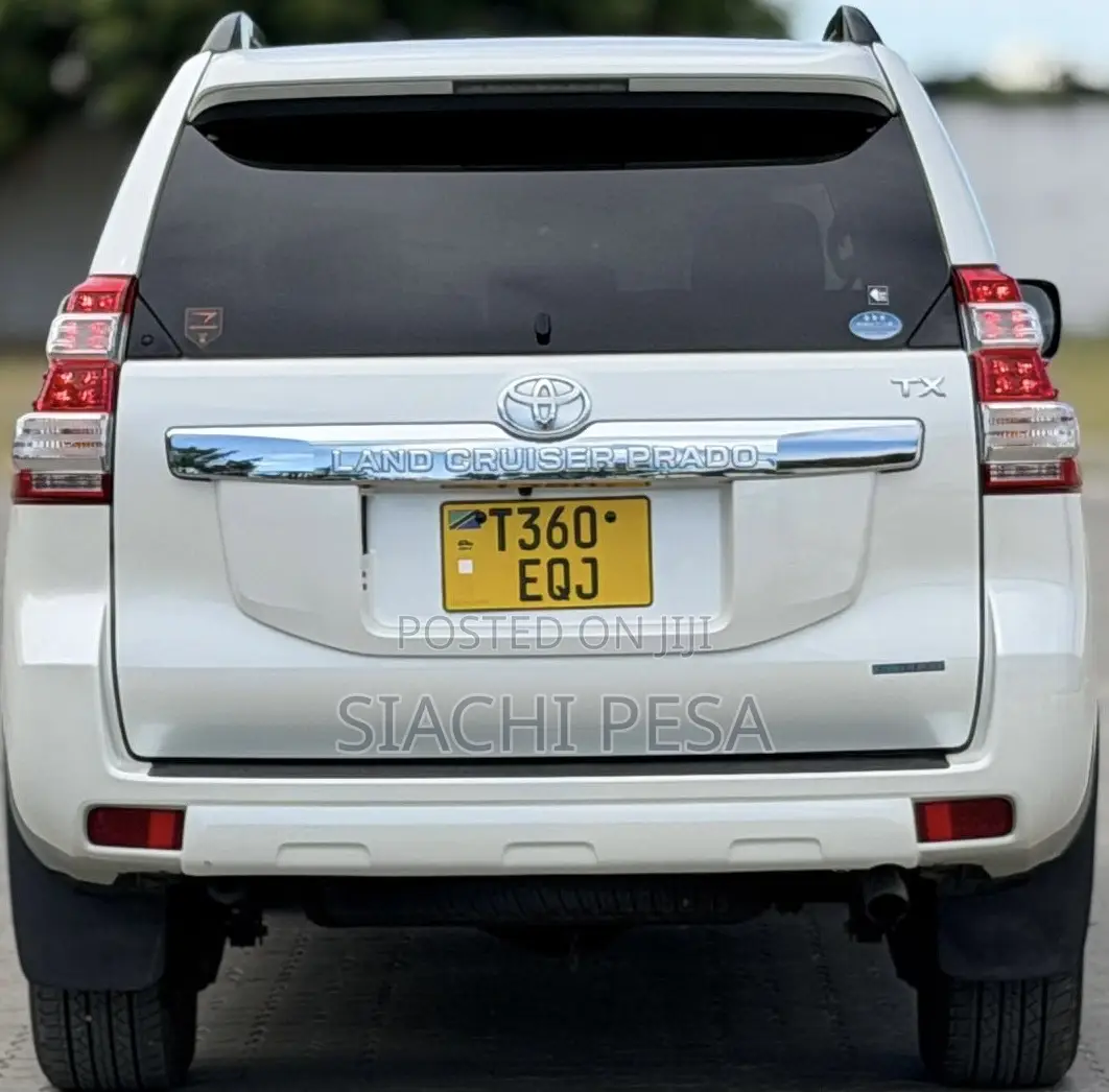Toyota Land Cruiser Prado 2016 White