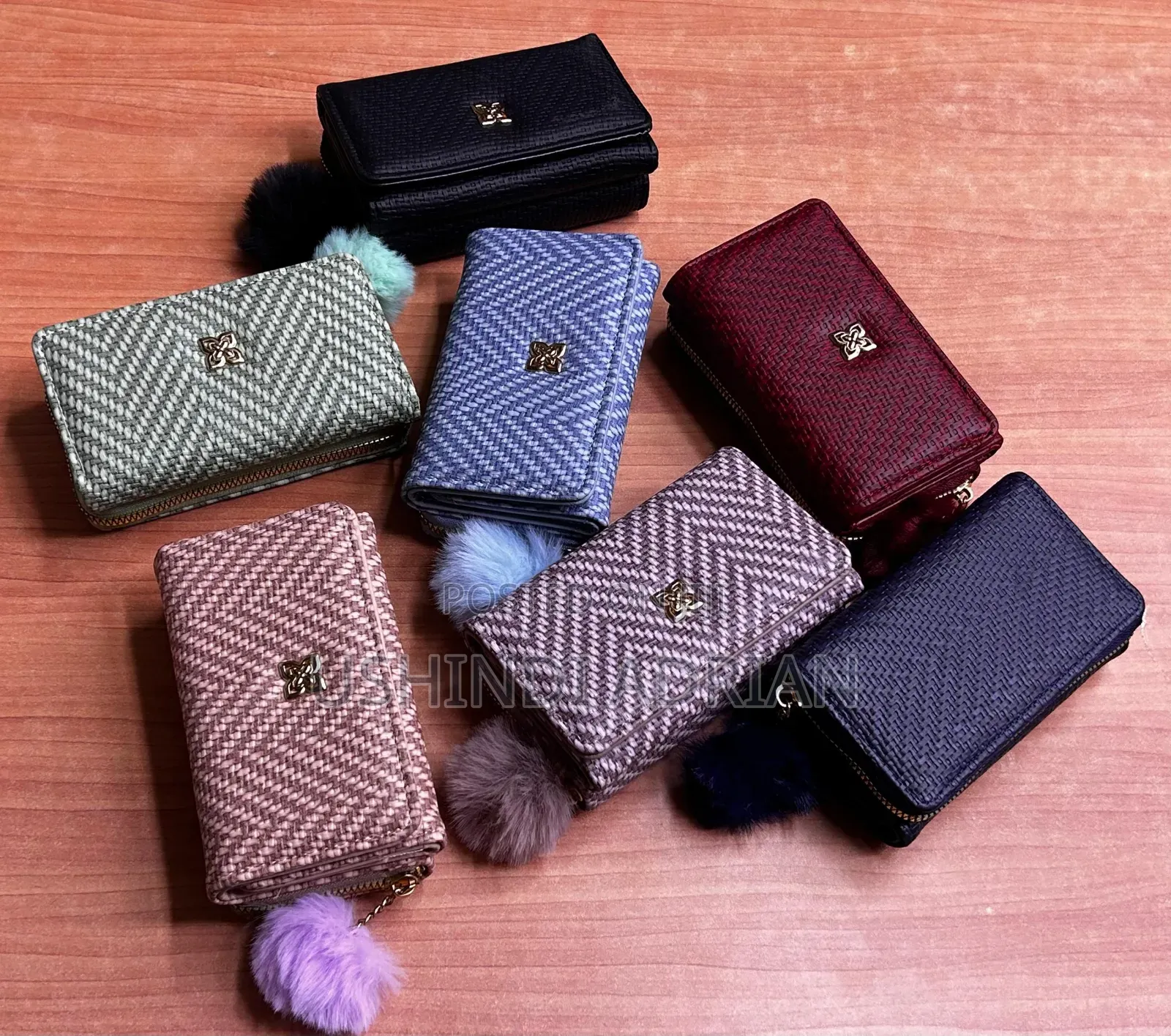 Pochi Ya Kike Classy Woven Wallet