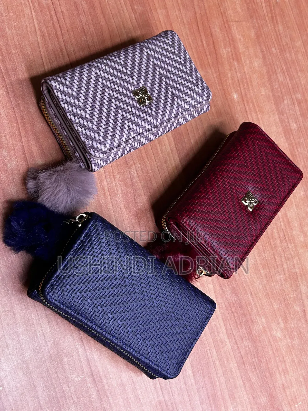 Pochi Ya Kike Classy Woven Wallet