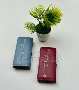 Wallet Ya Kike Elegant Pompom Style